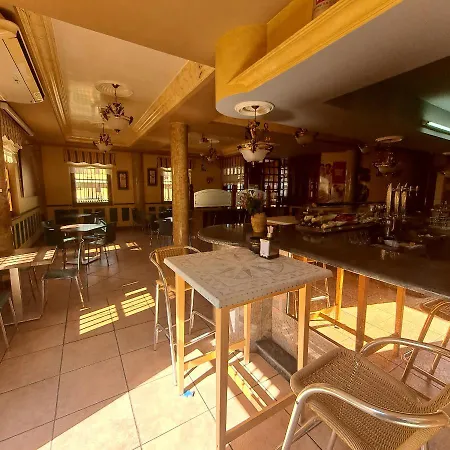 Hotelsanmartin מלון Frómista