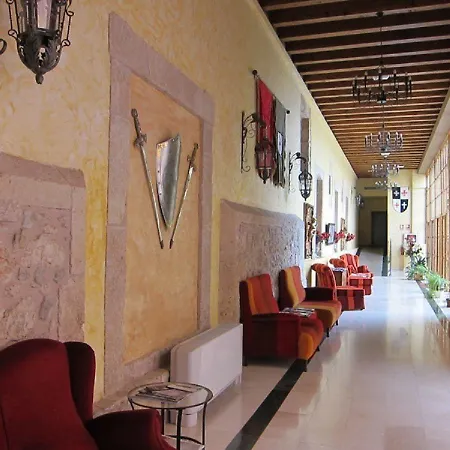 מלון Hotelsanmartin *