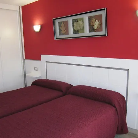 מלון Hotelsanmartin *