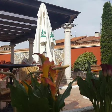 Hotelsanmartin מלון *