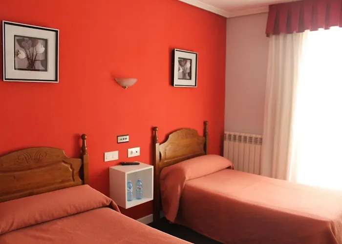 Hotelsanmartin 호텔 *